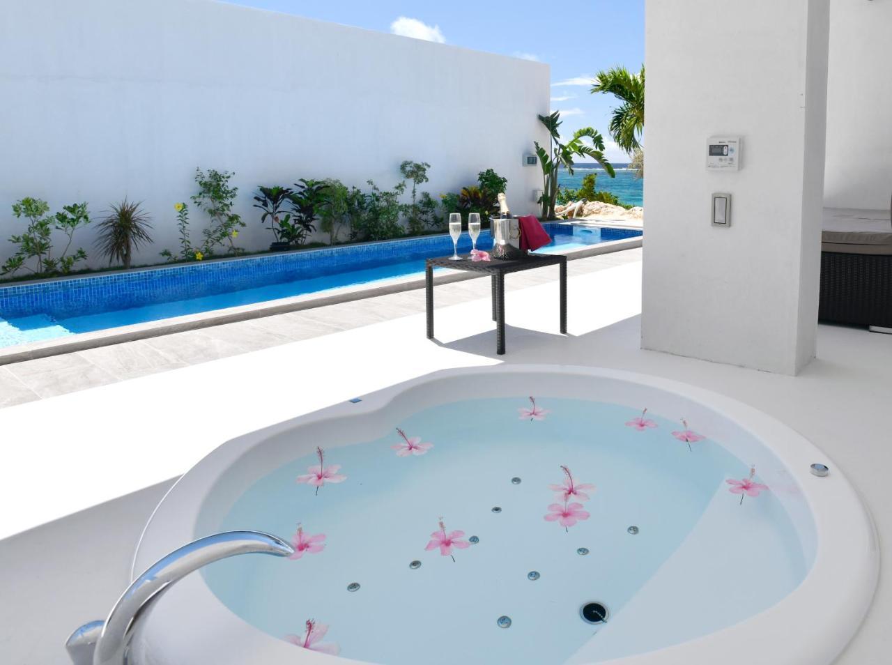 Feliz Villa Suite Miyakojima Ueno Exterior foto